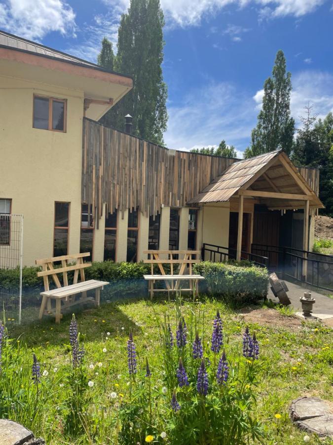 Aldea Patagonia Vandrarhem Coyhaique Exteriör bild
